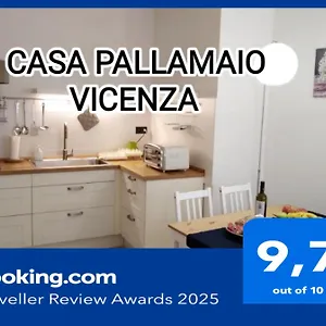  Apartment Casa Pallamaio Historic Center